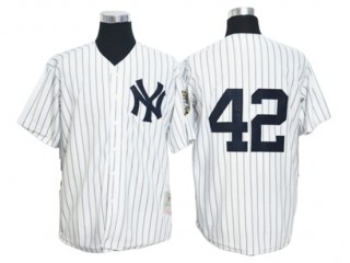 New York Yankees #42 Mariano Rivera White 1995 Throwback Jersey