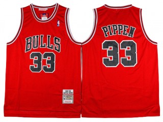 M&N Chicago Bulls #33 Scottie Pippen Red 1997/98 Hardwood Classics Jersey
