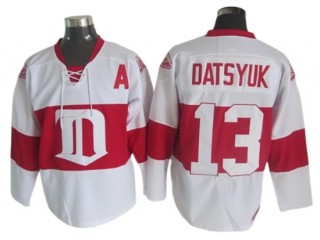 Detroit Red Wings #13 Pavel Datsyuk 2009 Vintage CCM Jersey - White